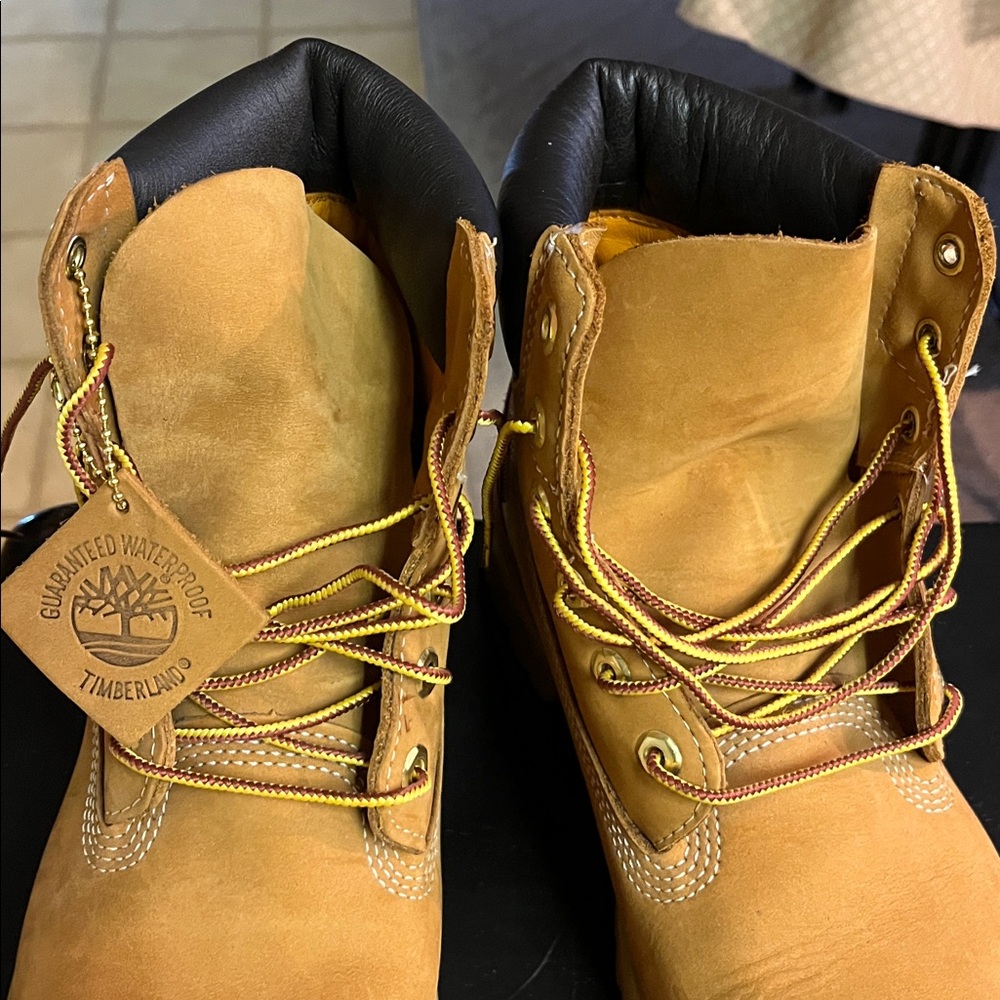 Timberlands!!! - Picture 7 of 10